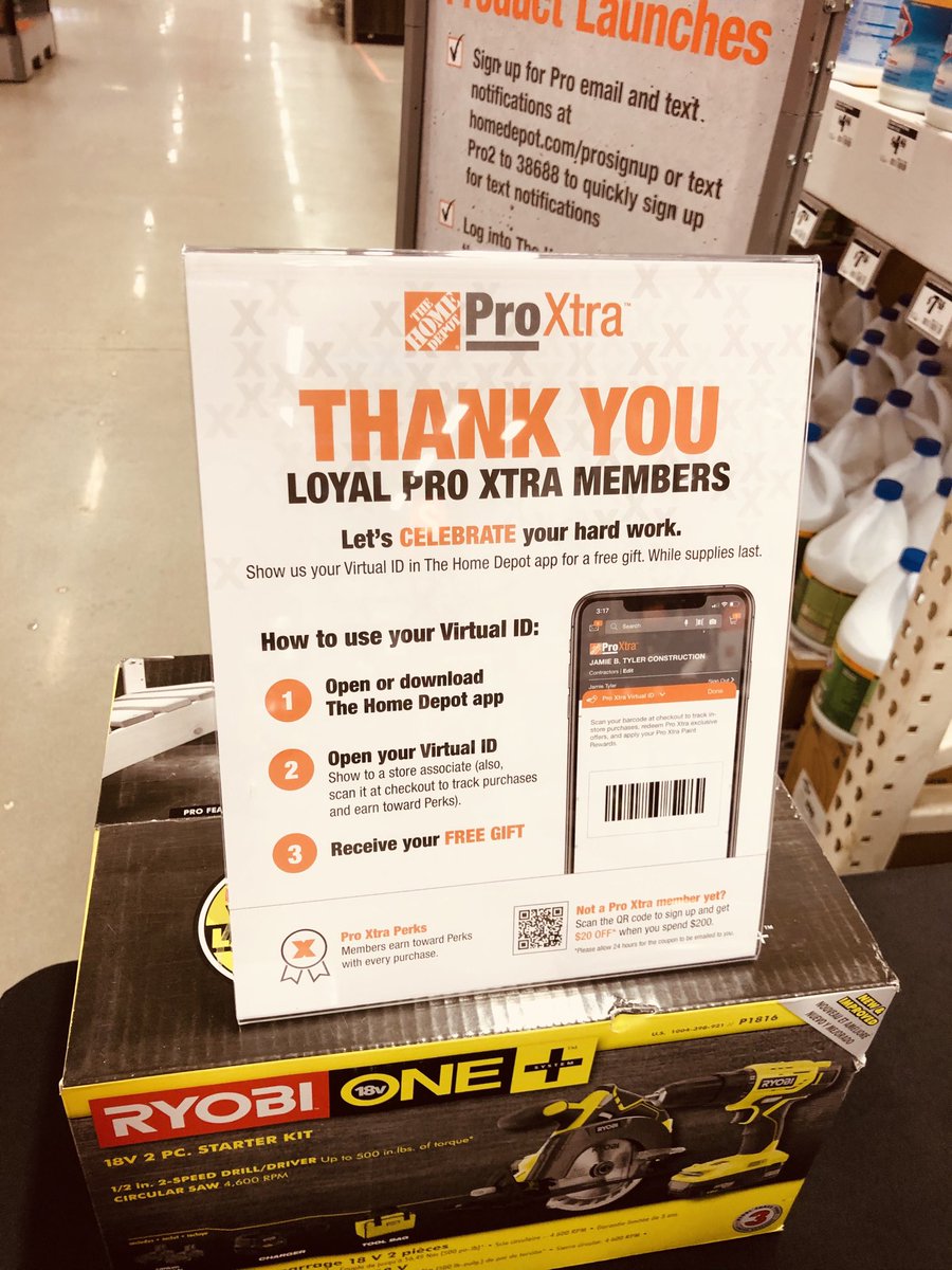 Shaina M-Collins tweet media