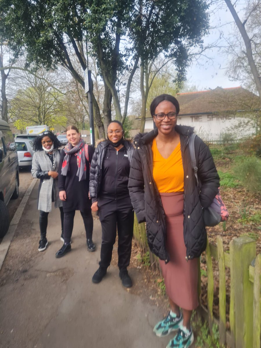 can_jam's tweet photo. Fantastic team training and building session at @spinneyclapham 🌱 Getting ready for a #summerofplay
🌈❤🧡💛💚💙💜
#naturalthinkers
#mudschool https://t.co/2Y9YAUEJHO