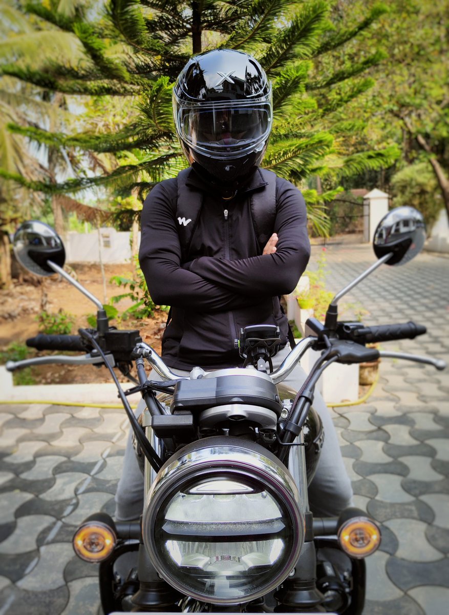ckdas414's tweet photo. Dare to RIDE 🔥
|
#Hness #CB350 #Highness350 #HondaBigWingIndia  #Bigwing #Retro_Roadster #My_Pride 
|
Ck_H'Ness ©️ https://t.co/zM4rVB44MY