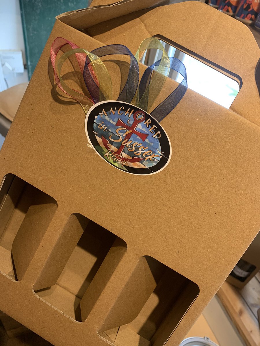 We have bespoke gift boxes which you can fill with your choice of our wonderful Sussex products, an ideal Easter gift. We are open our normal hours 12-6 Thursday Friday Saturday and 12-530 Sunday. #Easter #thursdayvibes #sussex