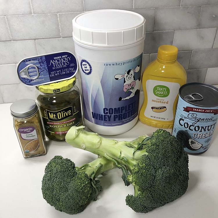 RawWheyProtein's tweet photo. This YummyLicious smoothie is made w/ zesty ingredients that are sure to make you smack your lips together &amp; say Yum! 😋

With Omega 3's for healthy brain function, turmeric to combat inflammation, the SUPERFOOD broccoli &amp; whey protein to build immunity! 
https://t.co/OZGo59L3Cd https://t.co/cT8r5wSCdv