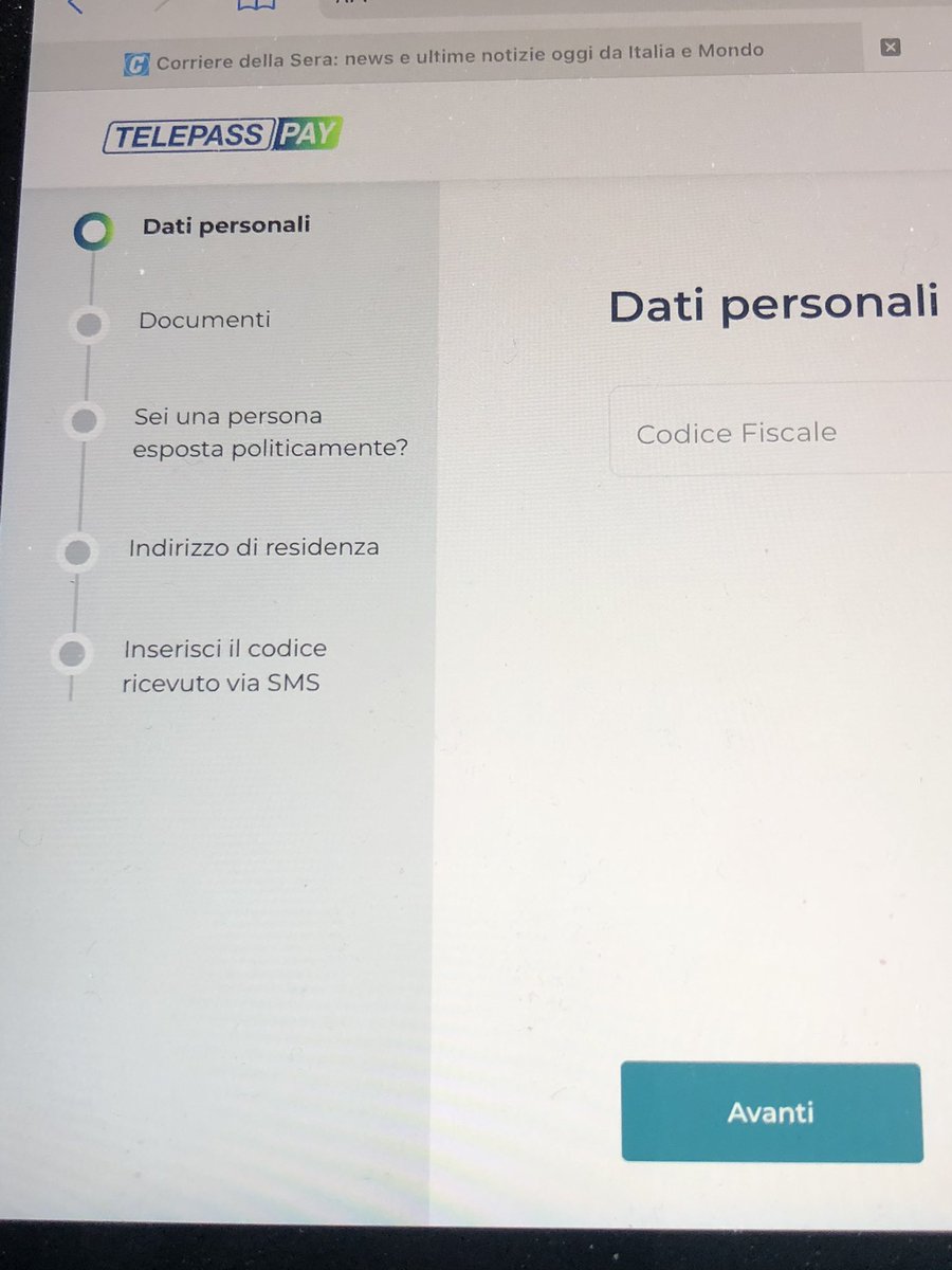 paolabottelli's tweet photo. Vi sembra normale che @telepass mi chieda via mail di aggiornare carta d’identità e residenza, pretendendo anche di sapere se sono “una persona esposta politicamente”? Sembra tutto in regola, scritto in italiano corretto ecc. È un colossale fake? #TelepassPay https://t.co/zqA3YjnUU0