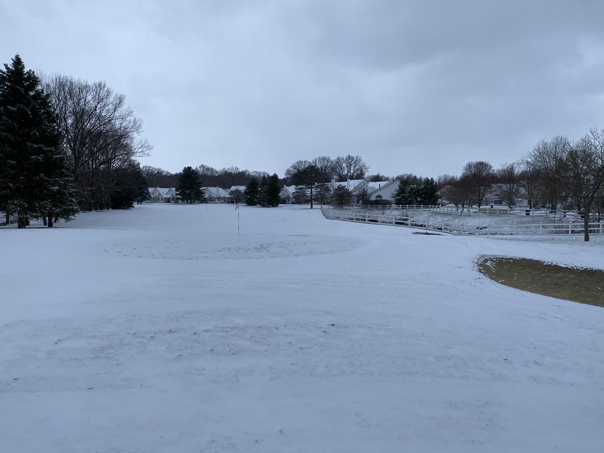 NorthernOhioGA's tweet photo. โณ๏ธโ๏ธ
This is snow April Foolโs joke. The active posting season in Northern Ohio starts today! When it warms up this weekend donโt forget to post your score! #ActiveSeason https://t.co/QFS63okQ3J
