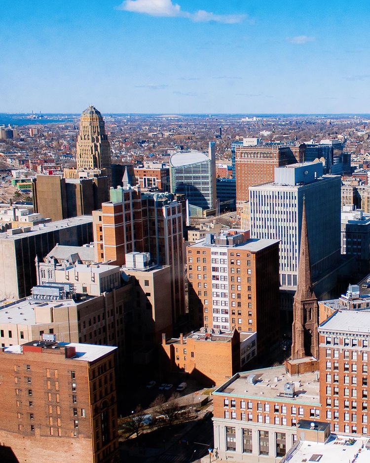 rochester's tweet photo. ✅ote for the Top Shot in #Buffalo @ https://t.co/F0g94P5J0K #BUF #VisitBuffalo #ILoveNY https://t.co/VQKaVcHFKI