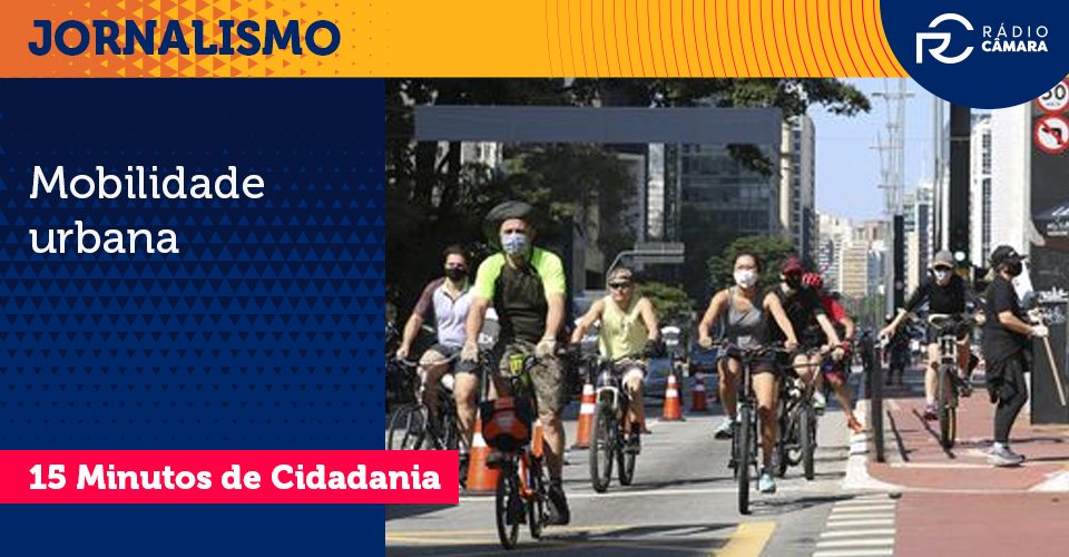 RadioCamara's tweet photo. A pandemia trouxe para o debate público o chamado “direito de ir e vir”, que é a livre locomoção no território nacional em tempo de paz. No15 minutos de Cidadania, saiba mais sobre a Política Nacional de Mobilidade Urbana. https://t.co/HOUZrYhdqo https://t.co/sE6wt1kuPW