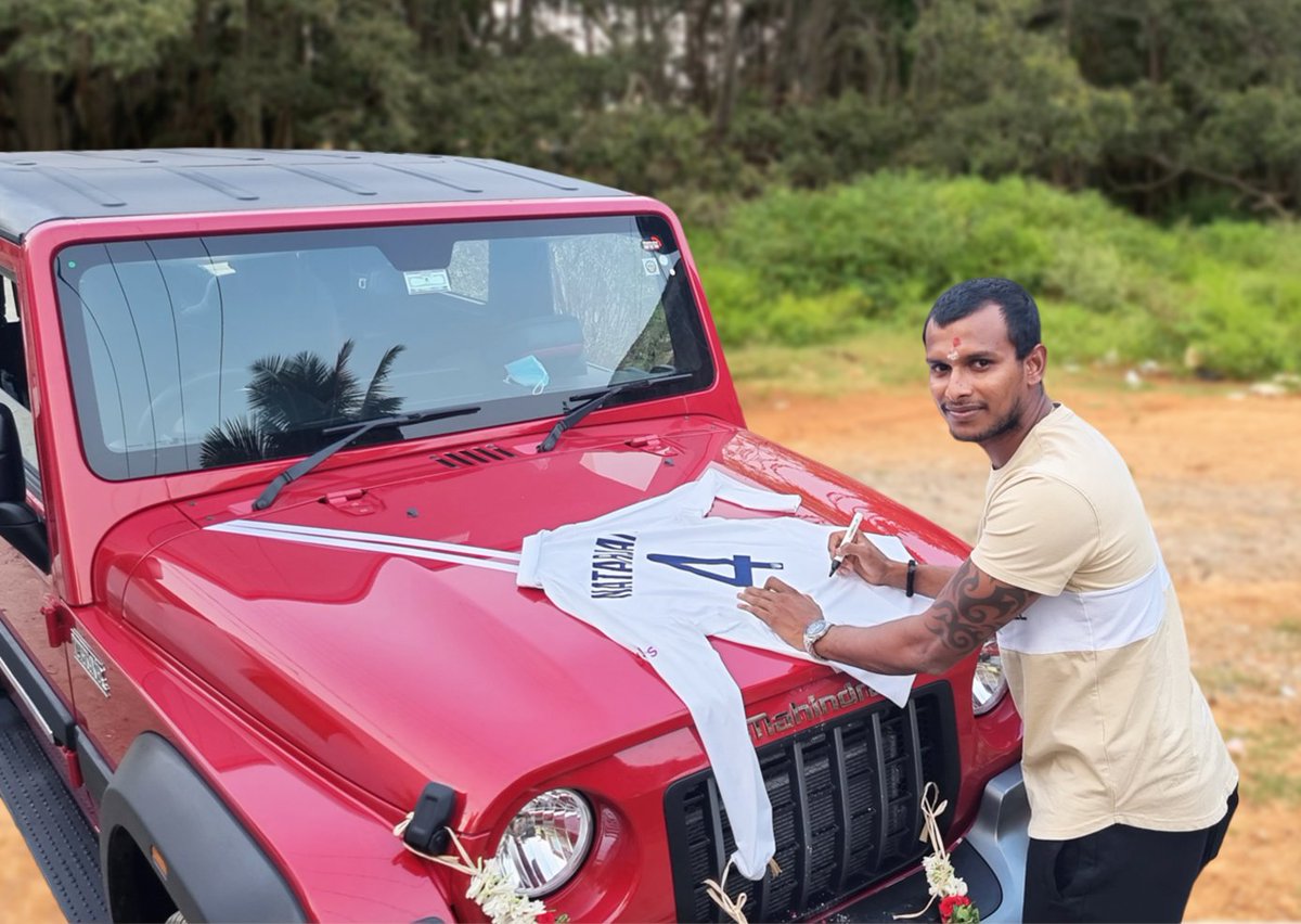 Natarajan_91's tweet photo. Playing cricket for India is the biggest privilege of my life. My #Rise  has been on an unusual path. Along the way, the love and affection, I have received has overwhelmed me.  The support and encouragement from wonderful people, helps me find ways to #ExploreTheImpossible ..1/2 https://t.co/FvuPKljjtu