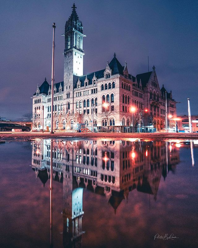 rochester's tweet photo. Vote for the Top Shot in 🦬 @ https://t.co/F0g94P5J0K #BuffaloNY #VisitBuffalo #ISpyNY https://t.co/nYa8b7R9EA
