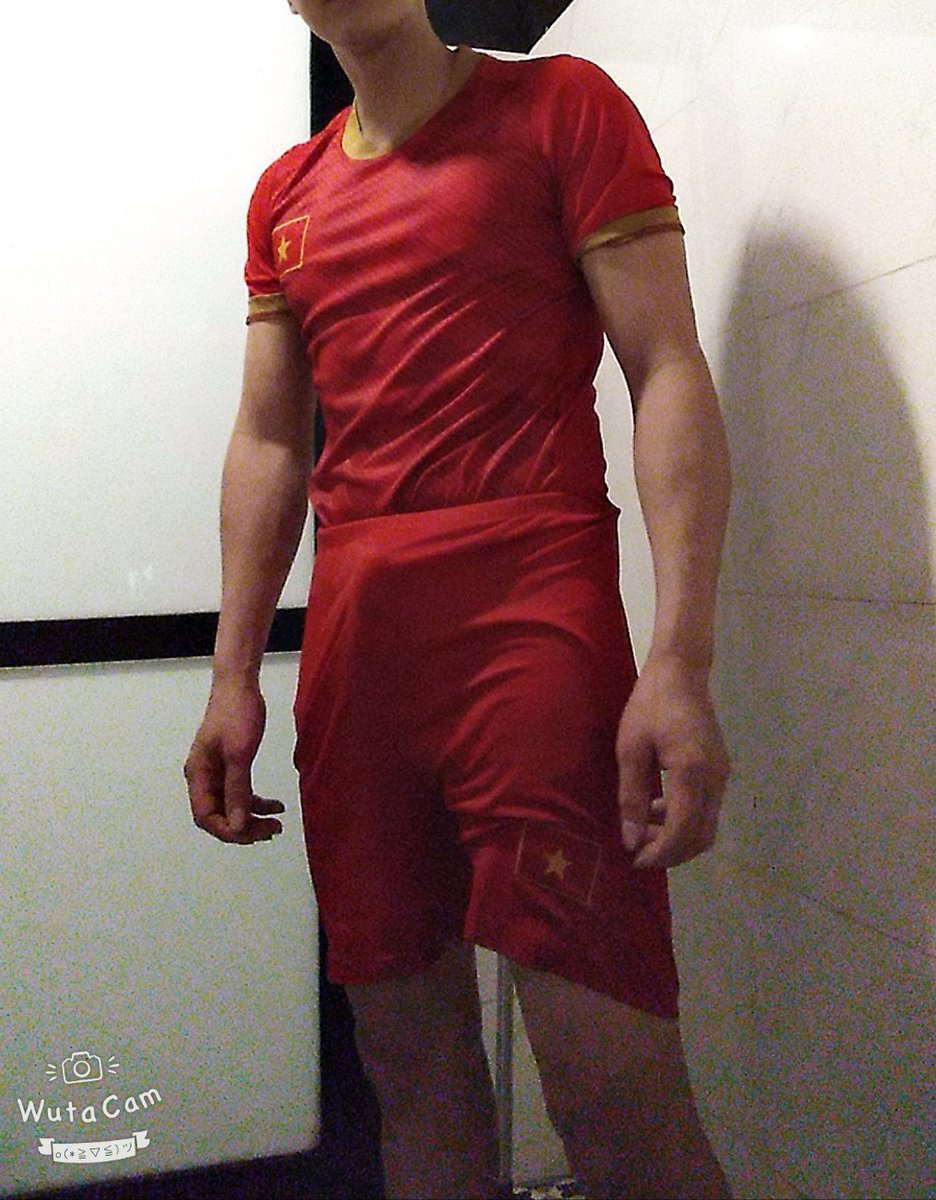 100 tim có video sục khẩu dâm nhé