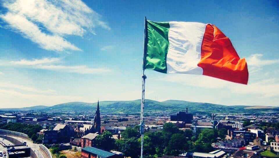 IrishUnity's tweet image. 38,000 Followers. Can you help us get to 40,000? 

RT and Follow if you support Irish Unity 🇮🇪