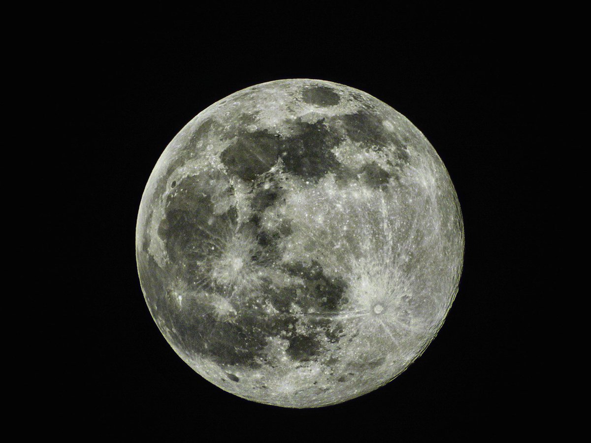 Mr Bubble The Moon From My Camera Nikon Coolpix P900 Moon Lunar Space Nasa Isro Galaxy Photography Moonlight Moonlovers Spacex Camera Nikon Astronomy T Co Wvvglybfxe