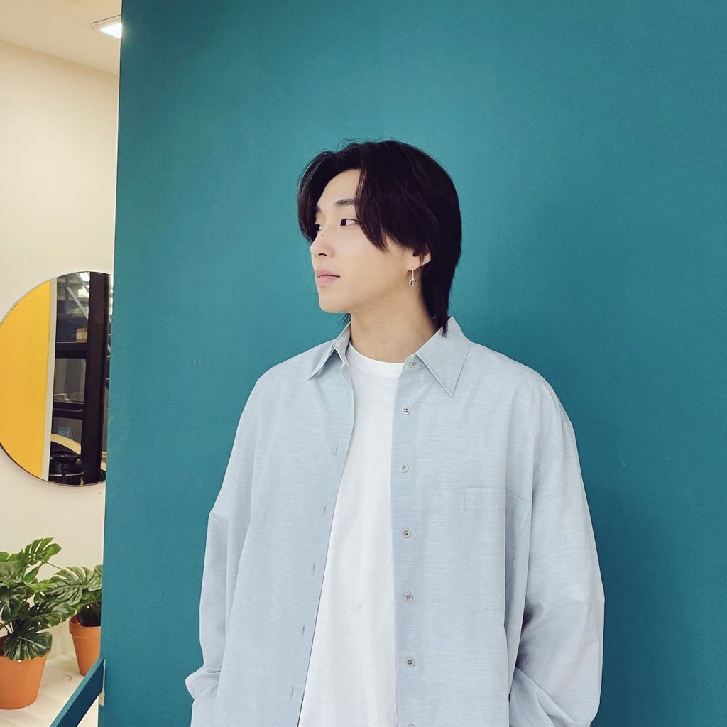 xenia23ks37's tweet photo. Мун Чоноп с длинными волосами – это краш 😍
#JUNGUP https://t.co/1IVwbYiwUs
