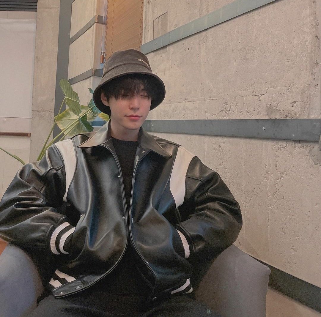 jjvlxch's tweet photo. doyoung, doyoung https://t.co/l0g7AfE6Wq