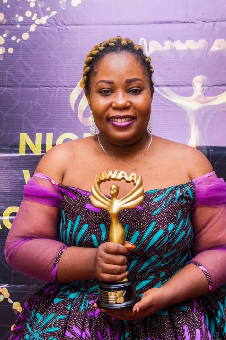 MRonye's tweet photo. And I just emerged the winner of Nigeria Women Achievers Award: Health Care sector. Honouring female heroes who are making great impact in various sectors of the society. Proudly a Nigerian Nurse, Delta Lady @DSGovernment @IAOkowa @womeninGH @NOIweala @NGBooksofRecord @WHONigeria https://t.co/e6gFaroMFg