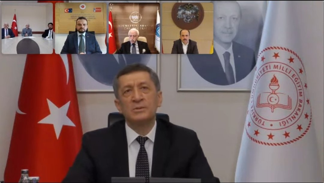 eTwinningKonya's tweet photo. #UPUES2021 https://t.co/3XMX3beu56 https://t.co/913nkTKW3l @ziyaselcuk @SeyitAliBuyuk @servetal61 @CemZorlu @u_ibrahim_altay @ILKERASTARCI @erdalhamarta https://t.co/NbSZz07imq