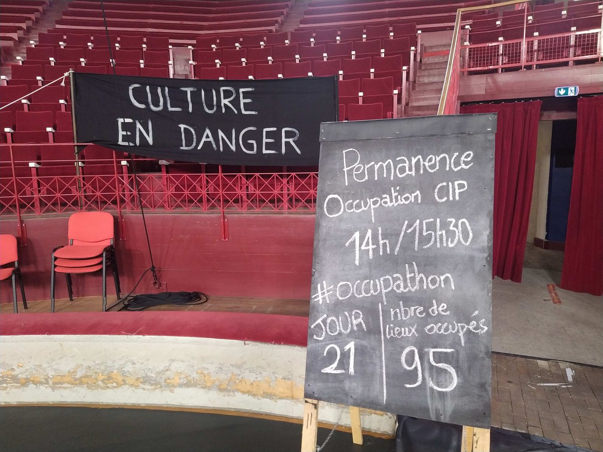 CipSomme's tweet photo. SI LA FABRIQUE DE LA MISÈRE DEVIENT SYSTÉMIQUE,
IL EST URGENT DE REFONDER LE SYSTÈME !
UNISSONS-NOUS POUR MENER CE COMBAT !
#Occupathon
#occupationodeon #OccupationPartout #ConvergenceDesLuttes https://t.co/Qou6vg391I