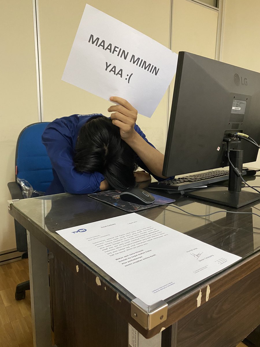 TVRINasional's tweet photo. Permohonan maaf mimin untuk semua #PemirsaTVRI 😊❤️

Terima kasih ya @RBTHIndonesia udah ngingetin mimin. Mimin jadi harus banyak belajar lagi.

-Mimin Tersayang❤️ https://t.co/qJd7ofLfM2