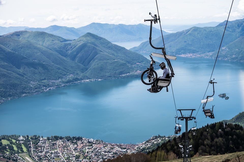 rootsldn's tweet photo. We're excited to extend ROOTS.' e-mobility activities into the 2 wheel environment! E-Biking is an exciting growth market, valued at $27 billion with >5 million bikes sold in the past 12 months, and is becoming a big player in the sports, transport and tourism industries 🚲⚡ https://t.co/VKuFRn1wTd