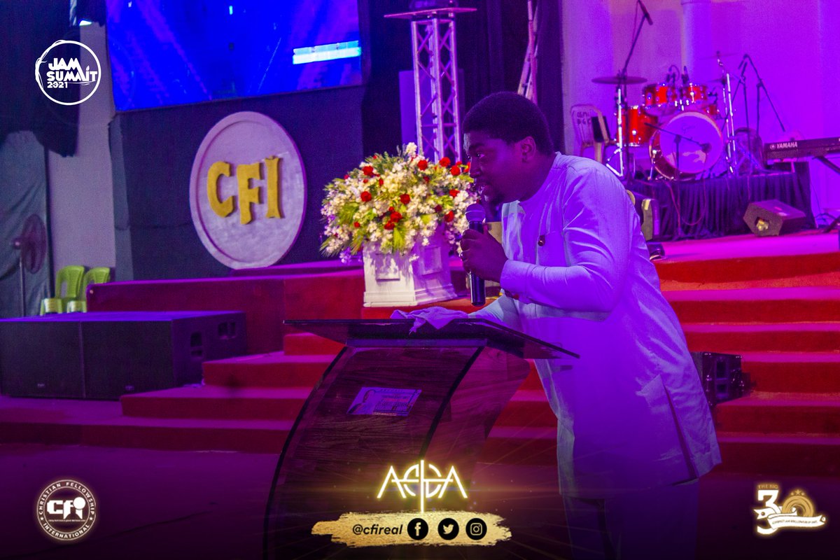 CFiJAMSummit's tweet photo. Jamsummit 2021 Day 2 morning session
It was an insightful teaching on Leadership by our dearest Pastor Osas Oghogho, Thanks for reemphasizing the need for leadership and how communication is vital key to having a smooth leadership.
#jamsummit2021
#Abba https://t.co/IHmx8HLY8X