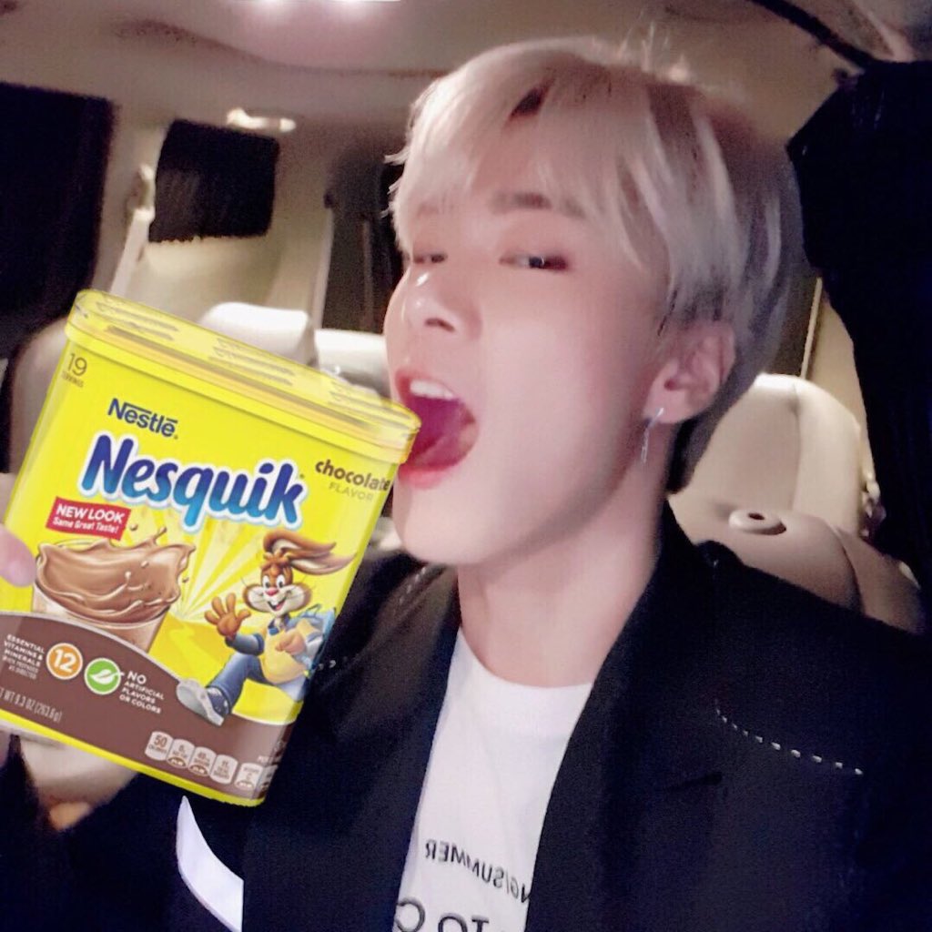 hourlymbin's tweet photo. Hey so happy april fools!! hourly moonbin is still on hiatus after this 😅 i just wanted to give everyone a cute april fools thing~ Thank you for sticking around with hourly nesquik, and please keep sticking around for hourlymbin, 로하 사랑해! ◡̈

#문빈 #아스트로 #AprilFools https://t.co/sF6WX0449w
