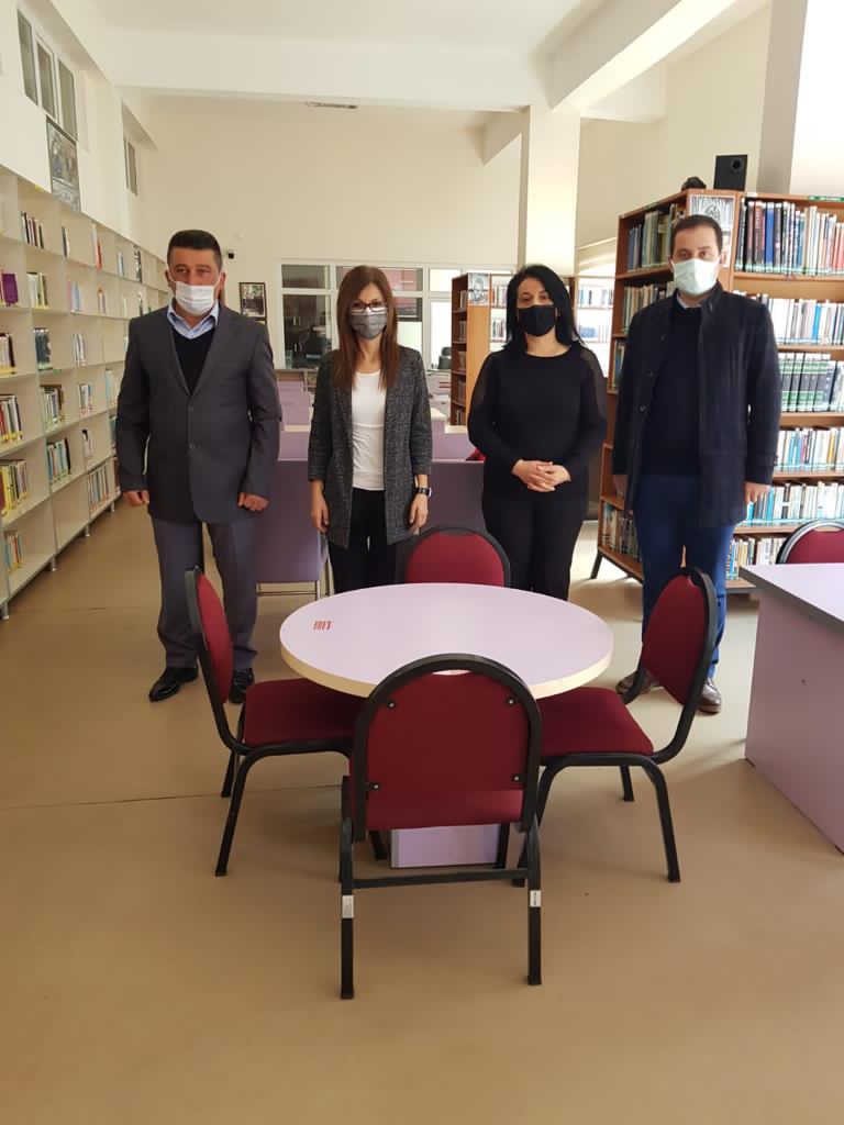 57. Kütüphane Haftası etkinlikleri kapsamında İl Kültür ve Turizm Müdürümüz Sn. Esra ALEMDAROĞLU, Şube Müdürümüz Belma AĞYÜZ ve İl Halk Kütüphanesi Müdürümüz Muhammet Yetkin KAN İlçe Kütüphanelerimizi ziyaret ettiler.