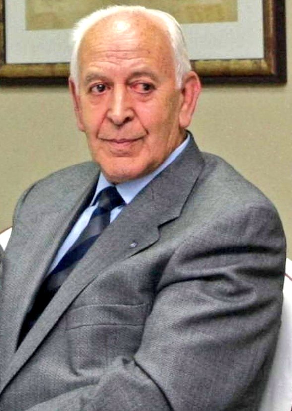 Desde nuestro club, mandamos nuestro más sentido pesame a la familia y amigos,por el fallecimiento de  D. Vicente Miguel García Martín (Tino) .Ex Presidente de la federación de fútbol de León. Cargo que ocupo más de 30 años.
D.E.P