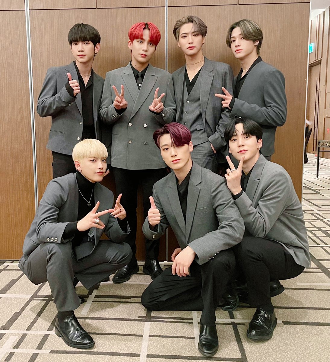 [📢] Mnet 킹덤: 레전더리 워 출연 안내 오늘 저녁 7시 50분 에이티즈가 출연하는 #킹덤 이 첫 방송 됩니다! 에이티니 여러분 많은 응원과 함께 놓치지...