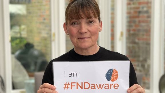 FNDHopeUK's tweet photo. #FND can affect anyone.  Our patron 
@reallorraine
 and our FND community, Medical &amp; Allied Health Professionals, including friends, carers and loved ones coming together to raise awareness of FND
Watch the video here: 👇

We are #FNDaware, are you?

https://t.co/DaR106kmvB https://t.co/p3UPdgogAQ