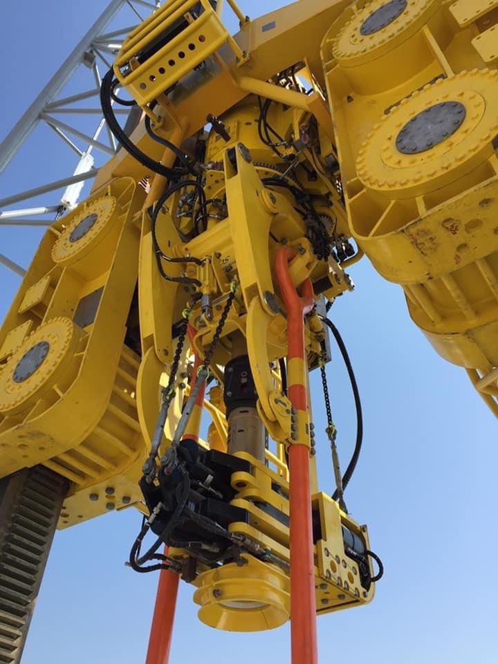 SurplushubCom's tweet photo. Brand new 275 short ton hydraulic drilling Top Drive for sale at SurplusHub 👉 https://t.co/JRbsg9DNZ1
#SurplusHub #surplus #hydraulic #TopDrive #Castor #Dwellop #drilling #lightdrilling #bails #offshore #onshore #rig #circular #circulareconomy #sustainability #WeAreSurplusHub https://t.co/HYKlV4vLYa