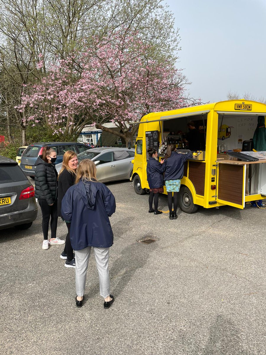 FOWPPA's tweet photo. Our wonderful school staff are enjoying a well deserved treat today. Provided by #sussexcoffeetrucks and funded by loads of grateful parents!! 👏 https://t.co/tzqwHyB3oI
