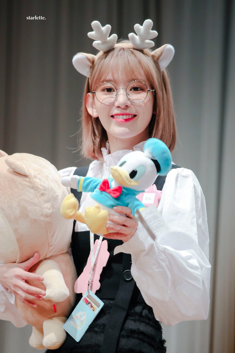 starlette_yn's tweet photo. 190505🌸           
                                                                   
#SAKURA #MiyawakiSakura #사쿠라 #宮脇咲良 #IZONE #아이즈원 #AprilFoolsDay https://t.co/JxsG1pTJA4