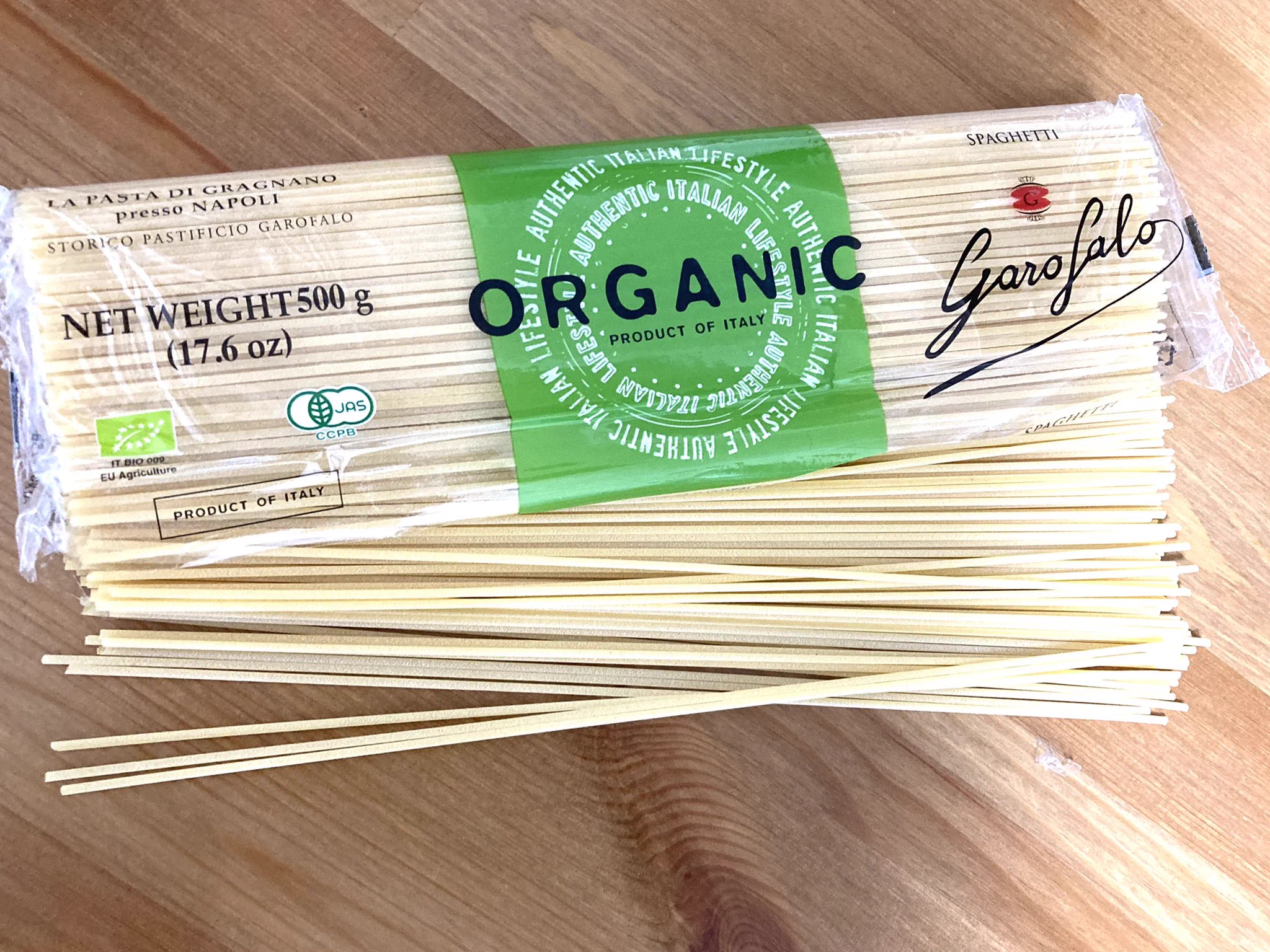 切り方ひとつで、とっても便利に！パスタの袋を開封するときはこうすると良い！