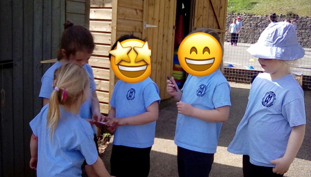 malvern_wells's tweet photo. Class 1 loved hunting for eggs by reading the rhyming clues #sunnyspringday https://t.co/gs7eWoGvaa