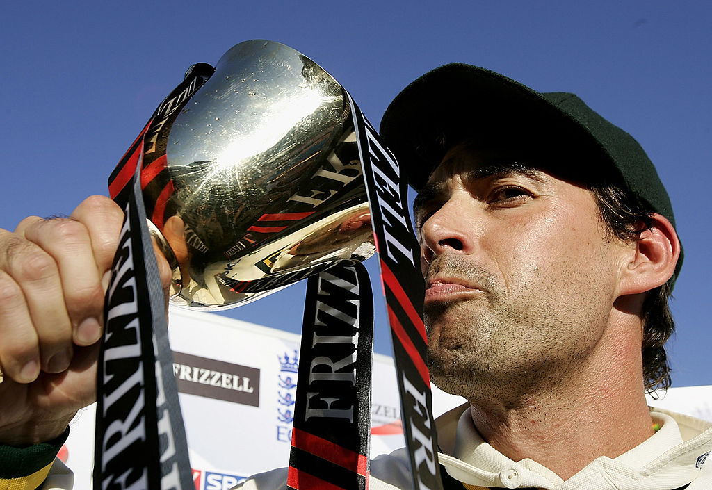 A giant of the Green and Golds. Happy Birthday to 2005 title-winning skipper Stephen Fleming. 