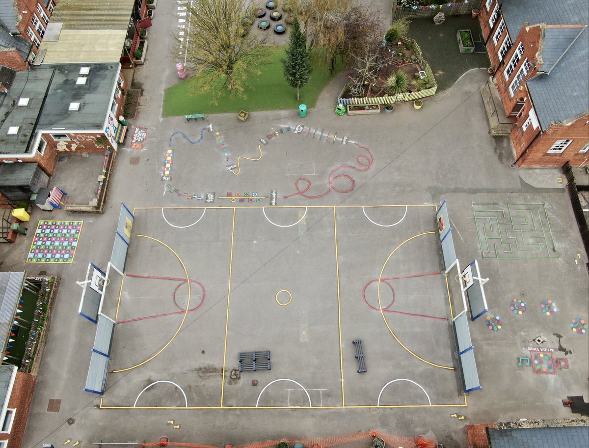 barryprimaryschool tweet media