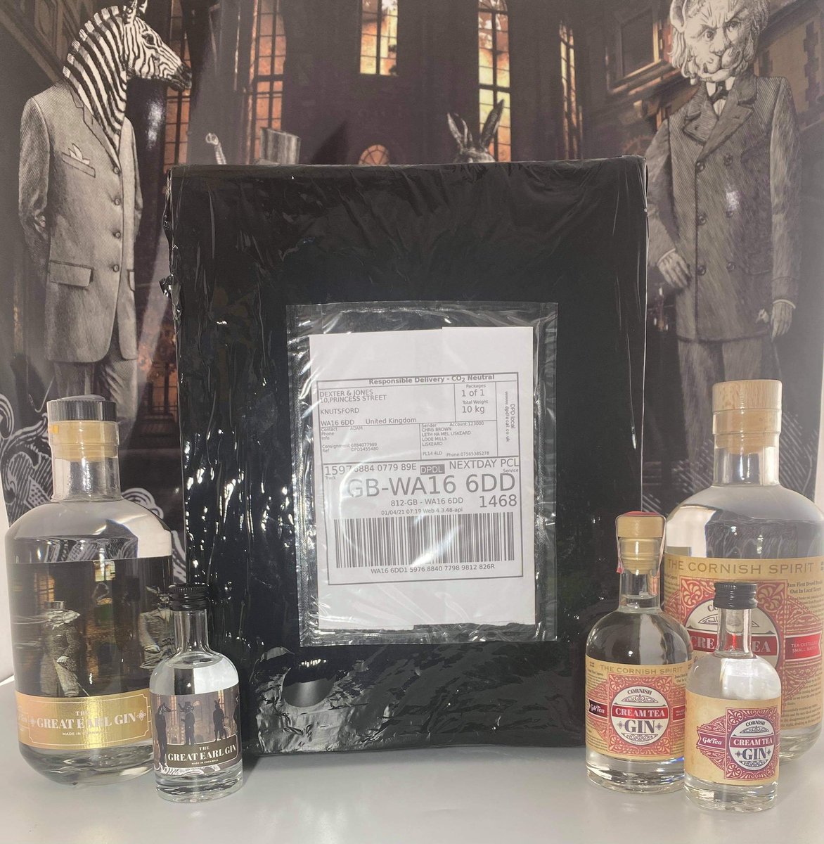 gandtealtd's tweet photo. @gandtealtd  super excited to be sending out first order to @dexterandjones hope you don’t mind our cheeky photo shoot #newstockist #knutsford #itsonitsway https://t.co/uNUq8wUlg0