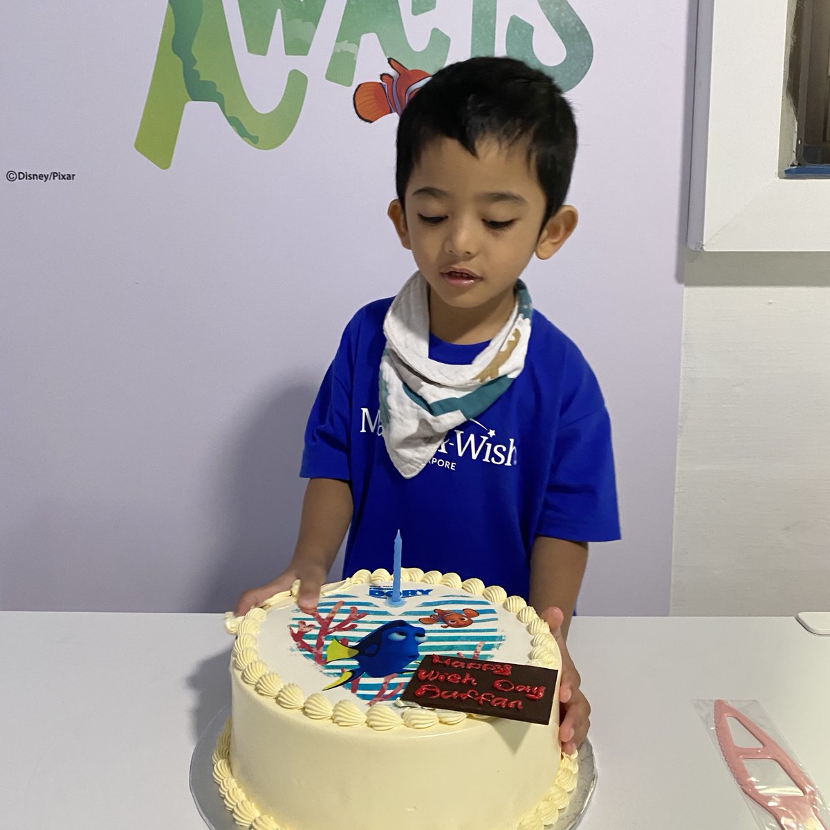 MakeAWishSG's tweet photo. As @findingdory's biggest fan, Aaffan wished for a room makeover featuring Dory. Aaffan was ecstatic to arrive home after surgery and see his new room. Everyday, Aaffan is reminded to "just keep swimming" and to never give up.
@DisneySingapore #MAWSG https://t.co/Nf3n1LHfZ4