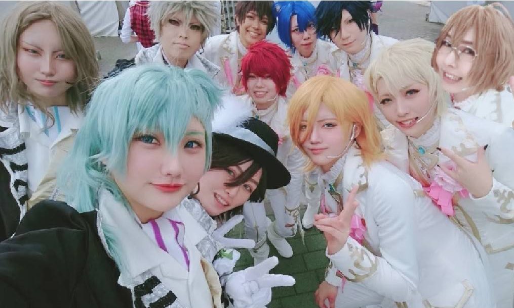 Stage_on_cos's tweet photo. 【㊗️7th anniversary👑】
本日で、Stage☆ONは7周年を迎えました！
まだまだ未来は分からない事だらけですが、今この瞬間を楽しんで進んで行きましょう。
これからもよろしくお願い致します⭐️⚡️💔
 #ステージオン https://t.co/ZVJymDKReL