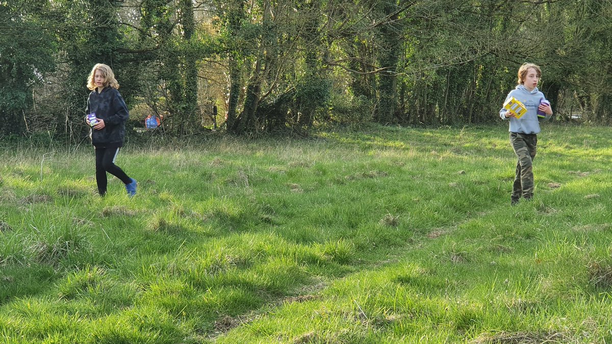 All our members had an awesome time
hunting for Easter eggs over the past couple of days. 🐣 It's great to be back outdoors again and working together, which is what we do best as Beavers, Cubs and Scouts. 🥳 We can't wait to do more and more as we are able to. 🧗
