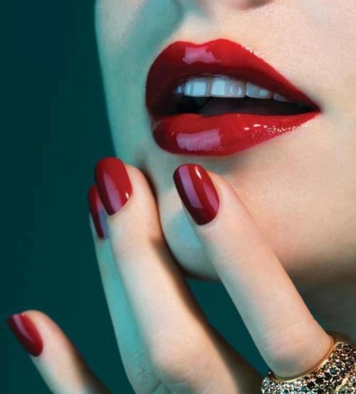 ms_took's tweet image. Death is
always a
#deepset
#perplexity -

I #prepare by
wearing red
lipstick...

#Poetryin13
#Erotica280
#vss365