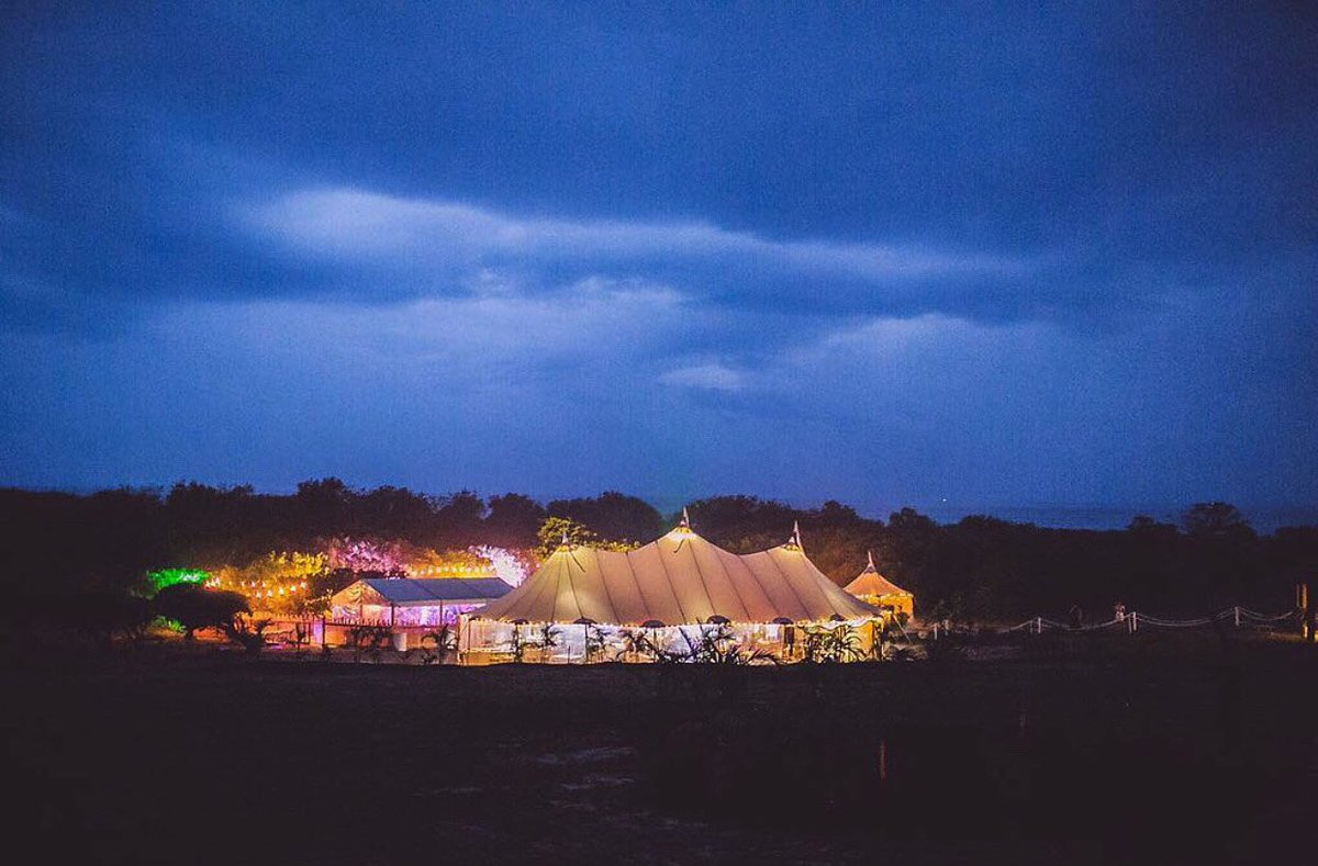 beach_ranch's tweet photo. Celebration and good vibrations! 🌟

#sugarbeachranch #venuehire #byronbay #wedding #australia https://t.co/WRf7tBaQCq