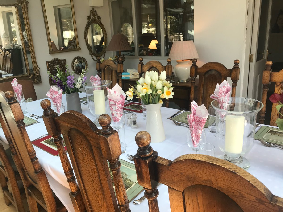 Its not too late to order your Easter Sunday Lunch for delivery to your home on Saturday with finishing instructions
Asparagus and ricotta tart, rump of lamb with Provencal vegetables and a mango and passionfruit roulade £50 for two
Call Sarah today 07970 576882