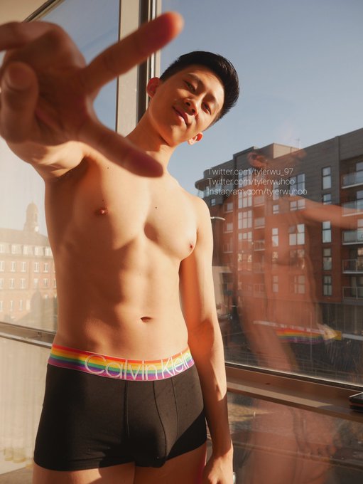Giving out free Onlyfans subscriptions hehe. See below for instructions 🥰 https://t.co/N8hpxAGT0v<a href="/tag/pridemonth"class="tags"><span>#pridemonth</span></a>