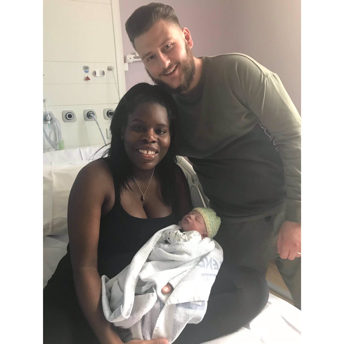 ravenchantae's tweet photo. Roman James Panter💙🥰 https://t.co/l359V6DgPA