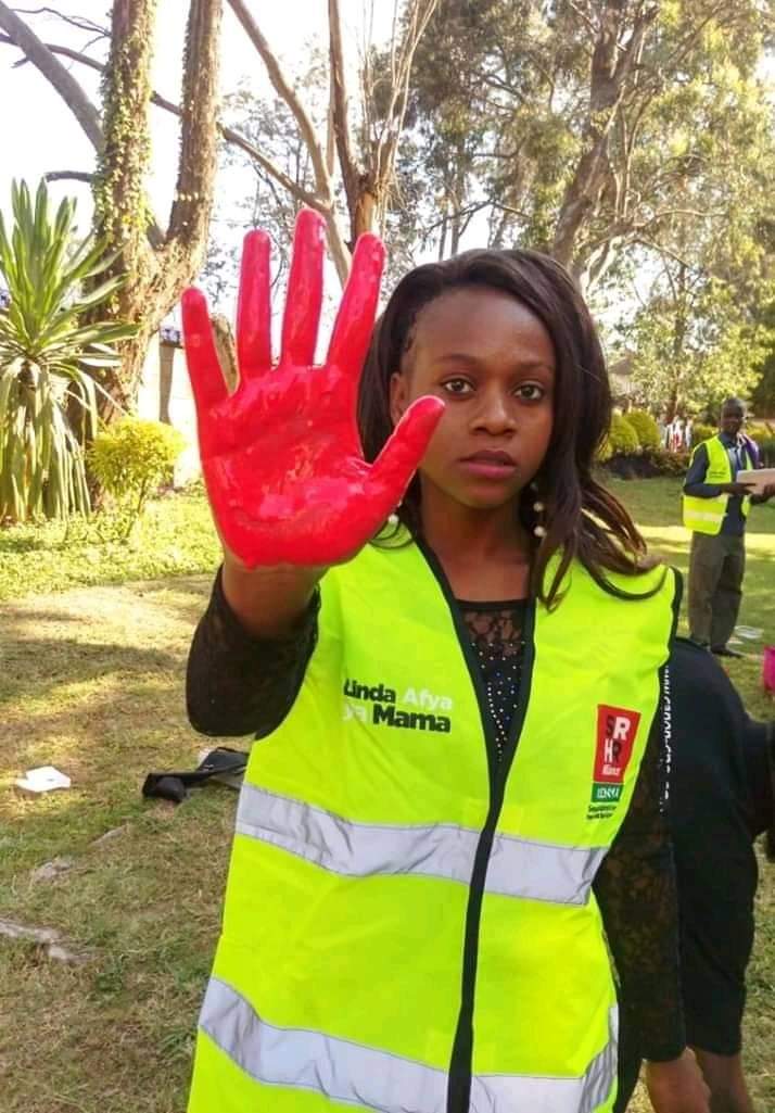 RitahAnindo's tweet photo. I stand for women Rights, I stand against any form of oppression subjected to women including killing of women. Women rights are human rights. #EndFemicideKE https://t.co/MKMIbHLz1e