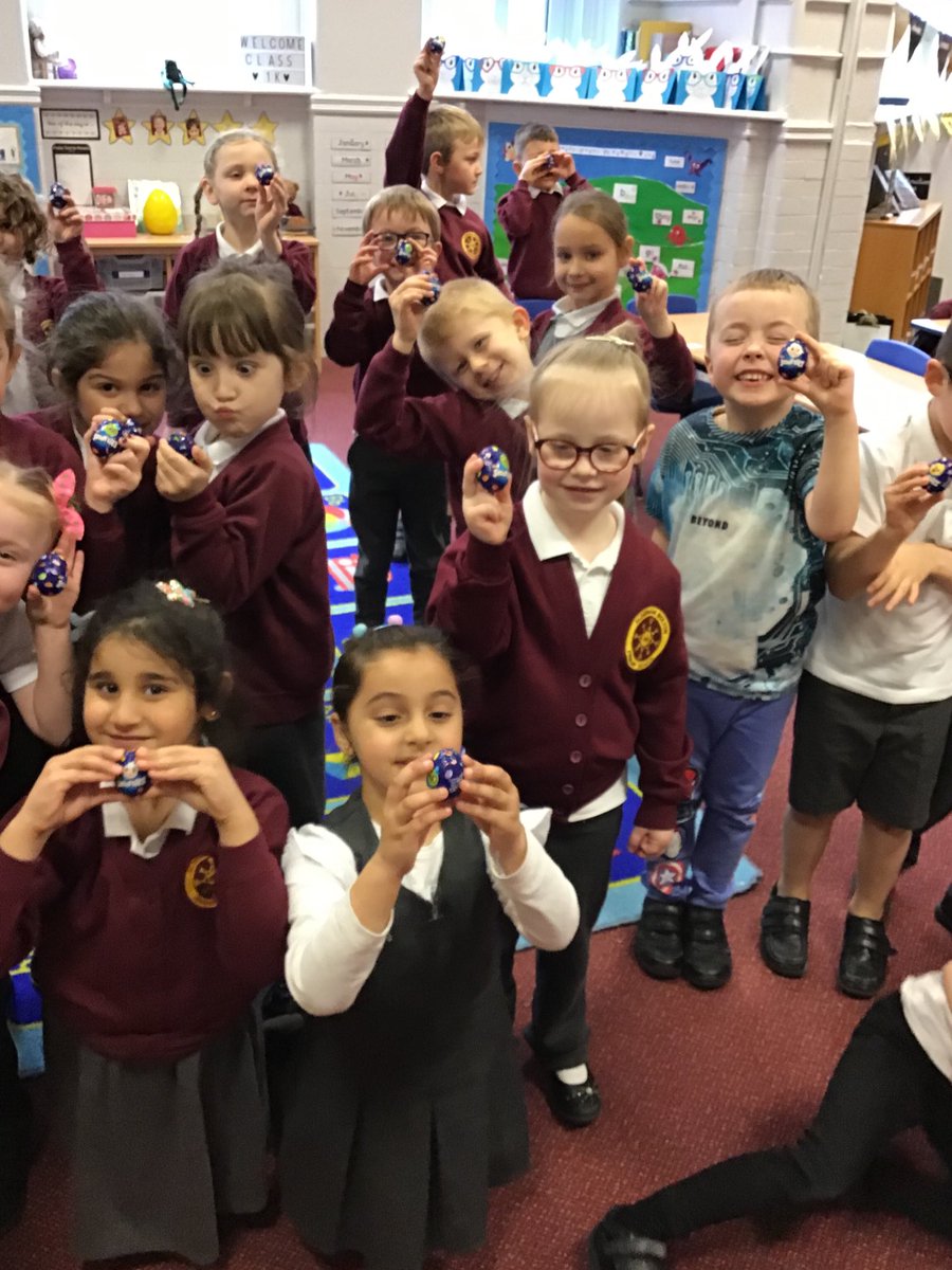 ABCPschool's tweet photo. #Eastertreats Happy Easter from #Class1K https://t.co/CTFrmHxZRa