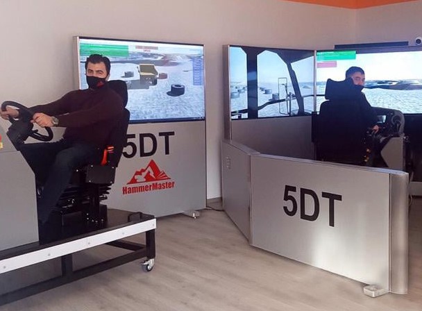 im_mining's tweet photo. #HammerRus &amp; #5DT have commissioned a 2nd #miningtruck #training #simulator at #ERG's #SSGPO #ironore mining complex in #Rudny, #Kazakhstan. Three will be used to train drivers &amp; instructors on @HitachiCME EH3500AC, @BELAZ_BY 75131 &amp; @CatMining 777 trucks https://t.co/asA0yrLIOh https://t.co/rSakgycGet