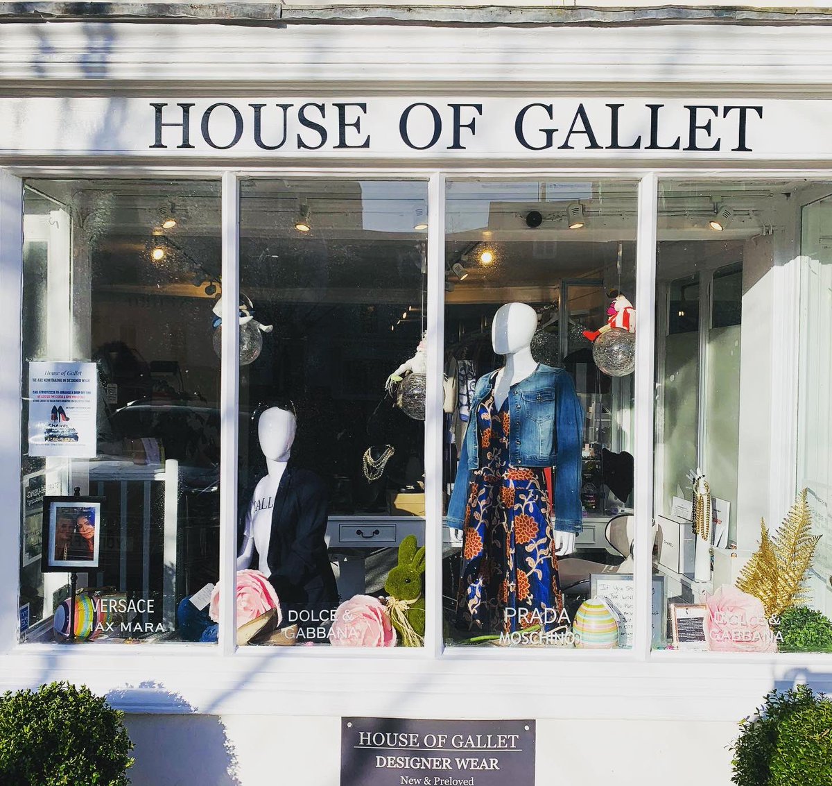 Joanneathog's tweet photo. Counting the days till we open on the 12th April  - make sustainable shopping part of your life #Sustainability @AlresfordCofC @alltalresford https://t.co/8RccVmynA2