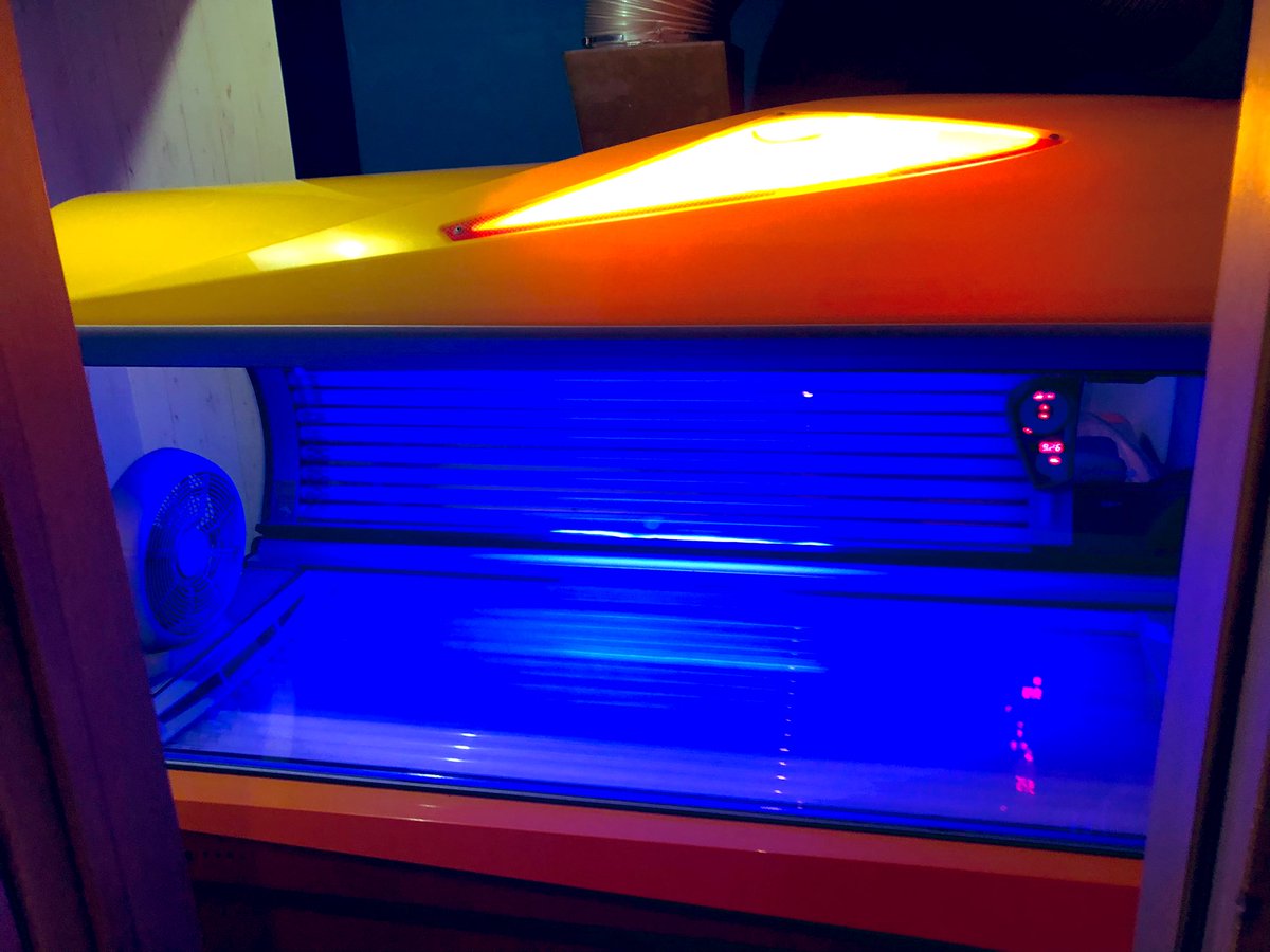 ﾛｺﾛｺ関内 日焼けサロン 完全個室 P30ashvltvvnabs Twitter