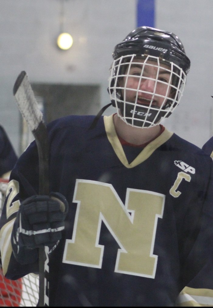 HsNbmc's tweet photo. Big Congratulations out to our Hobey Baker character award winner Joey Petronio!!! https://t.co/uU4QgL6ati