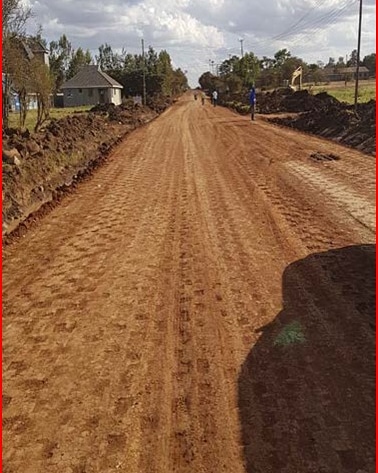 road_base's tweet photo. This is a  representation of our purecrete process used on the Gatongora road. #prbsl #purecrete #roadbase #Gatongoraroad https://t.co/6oe7BoHYcw